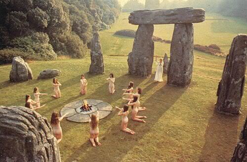 skyclad